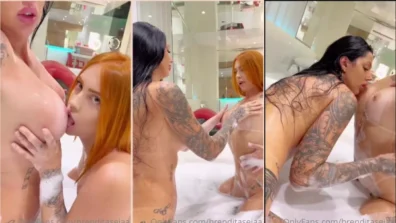 Brenditaseja naked in the bathtub with hot friend