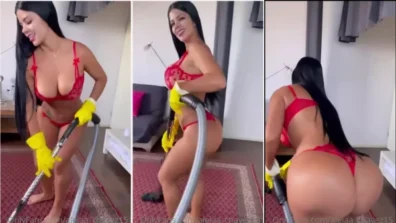 Alejaa_chavez15 Cleaning the house of panties and bra