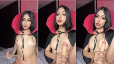 Katerine Traslavina Porn Beating comfort on her breasts